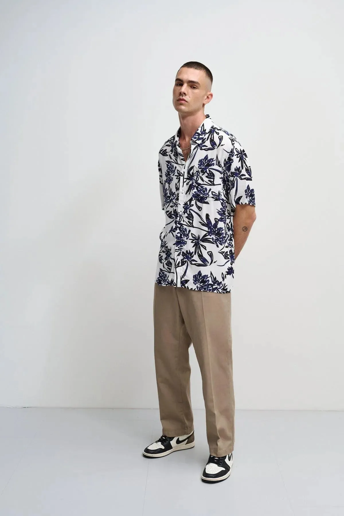Camisa !Solid Frido White