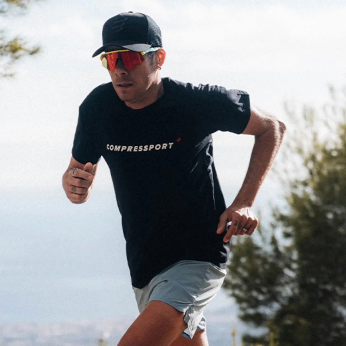 COMPRESSPORT TRAINING SS LOGO TSHIRT