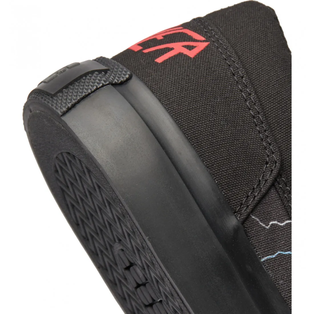 DC SHOES SLAYER MANUAL black black green
