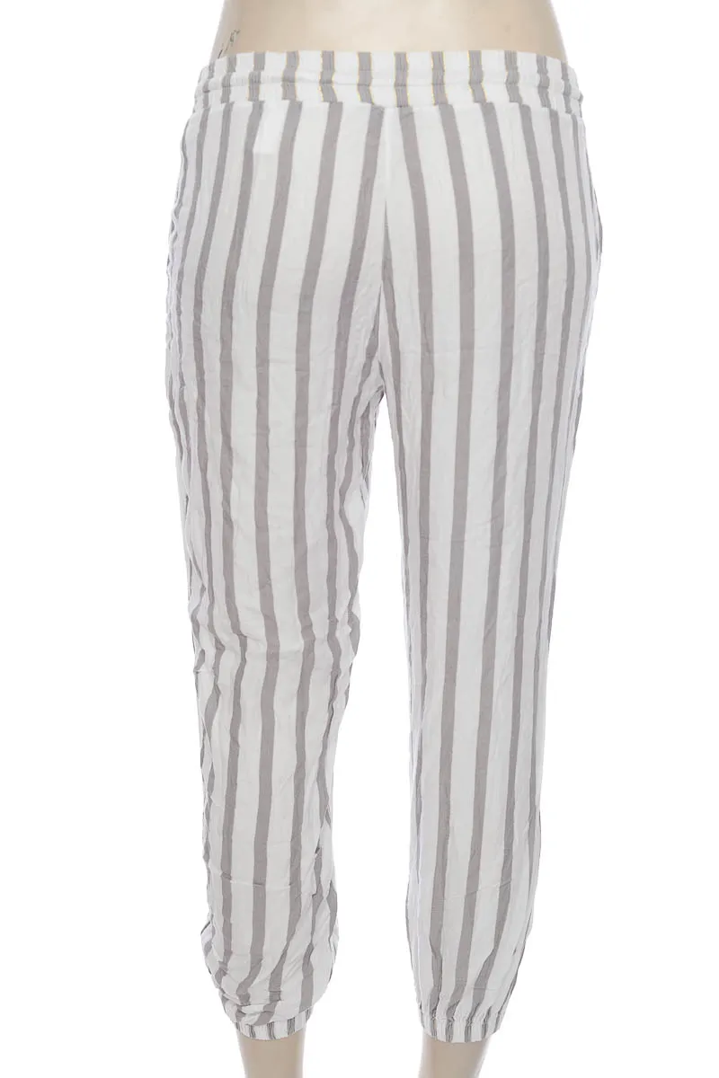 PANTALóN COLOR BLANCO  PUNTO BLANCO