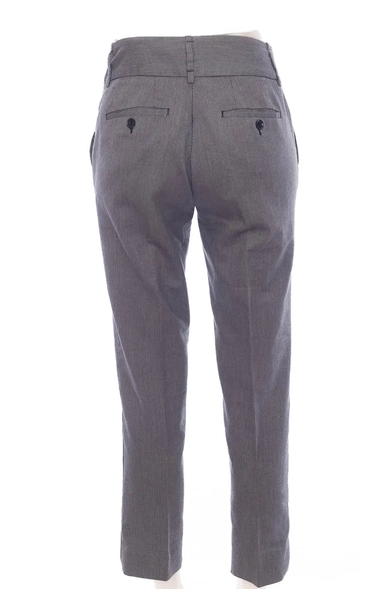 PANTALóN COLOR GRIS  ZARA