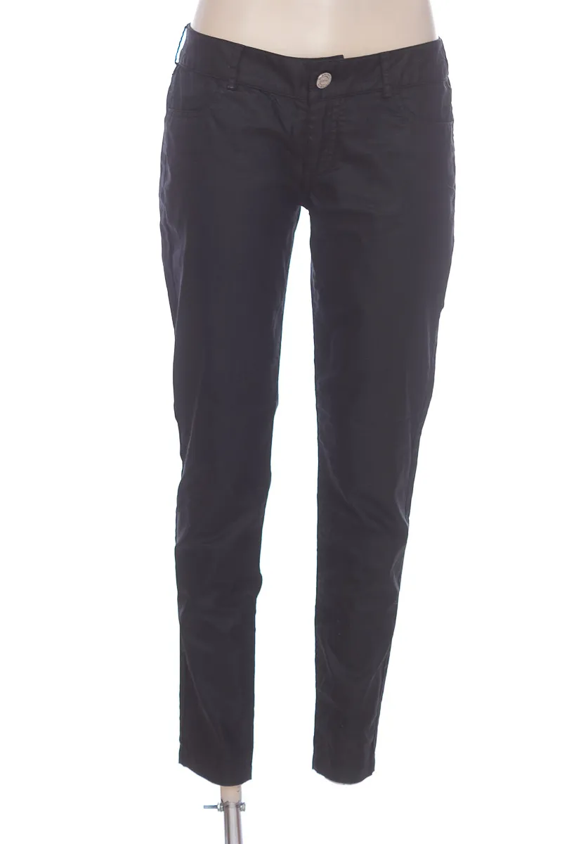 PANTALóN COLOR NEGRO  EBBA