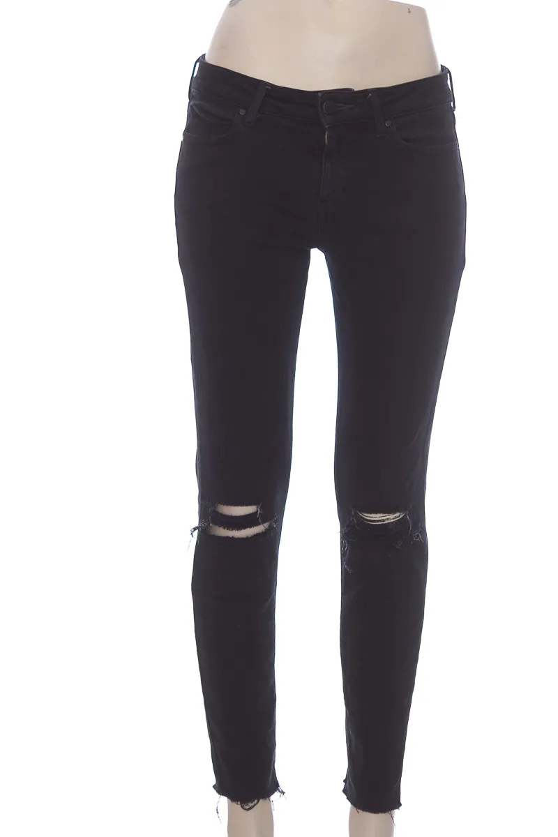 PANTALóN COLOR NEGRO  UNIQLO