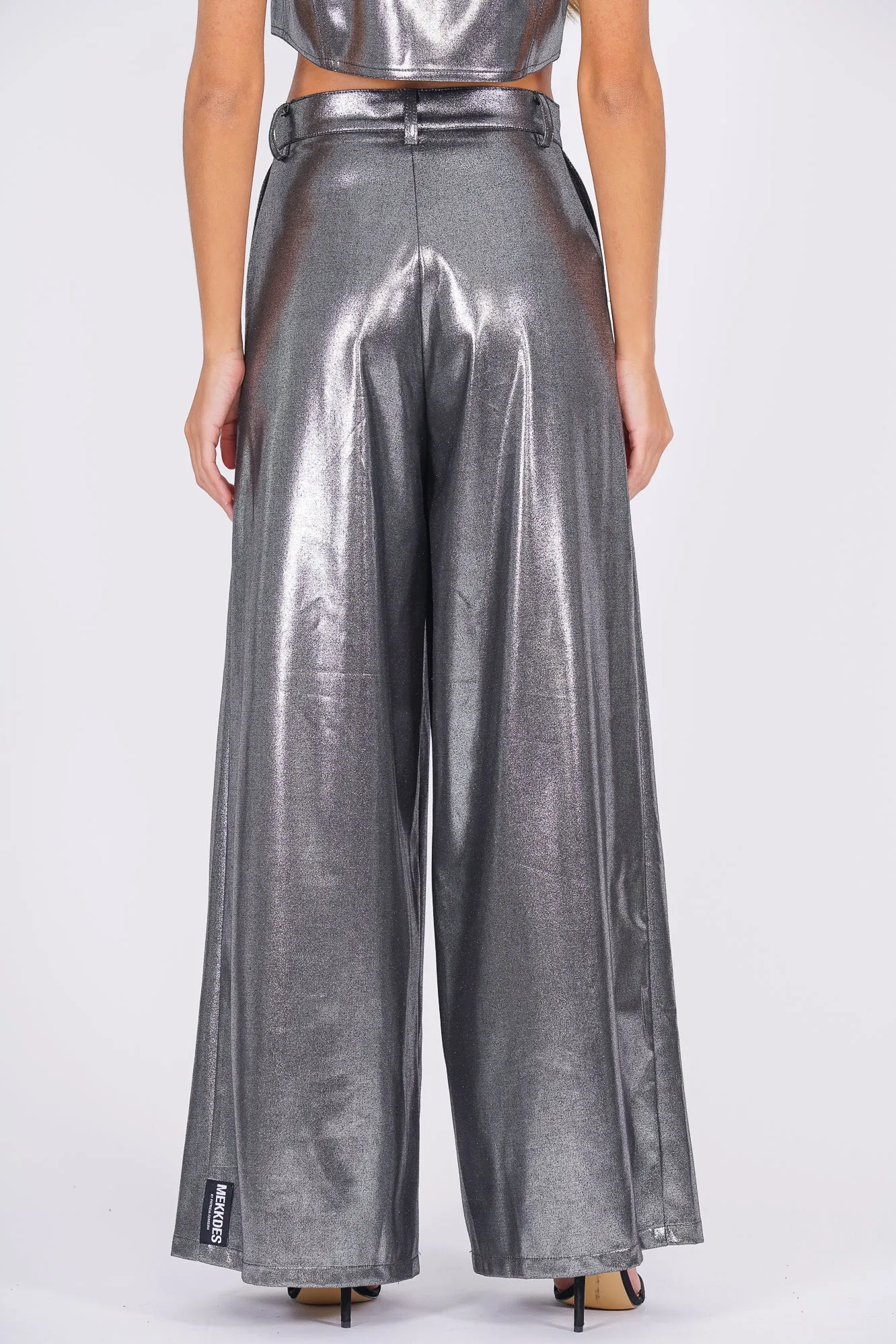 Pantalón wide leg metalizado plateado