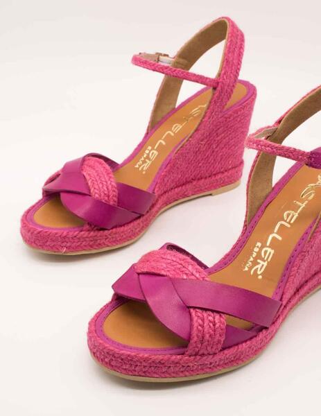 SANDALIA CASTELLER 498874 VAQUETA MAGENTA DE MUJER