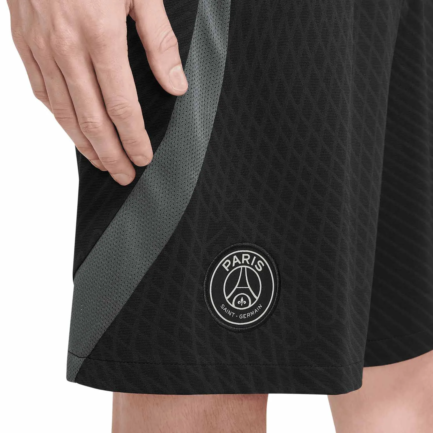 SHORT NIKE PSG X JORDAN ENTRENAMIENTO DRIFIT STRIKE UCL