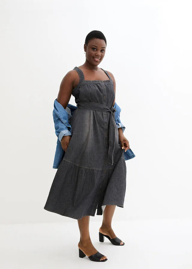 Vestido vaquero veraniego con cinturón Denim negro desgastado