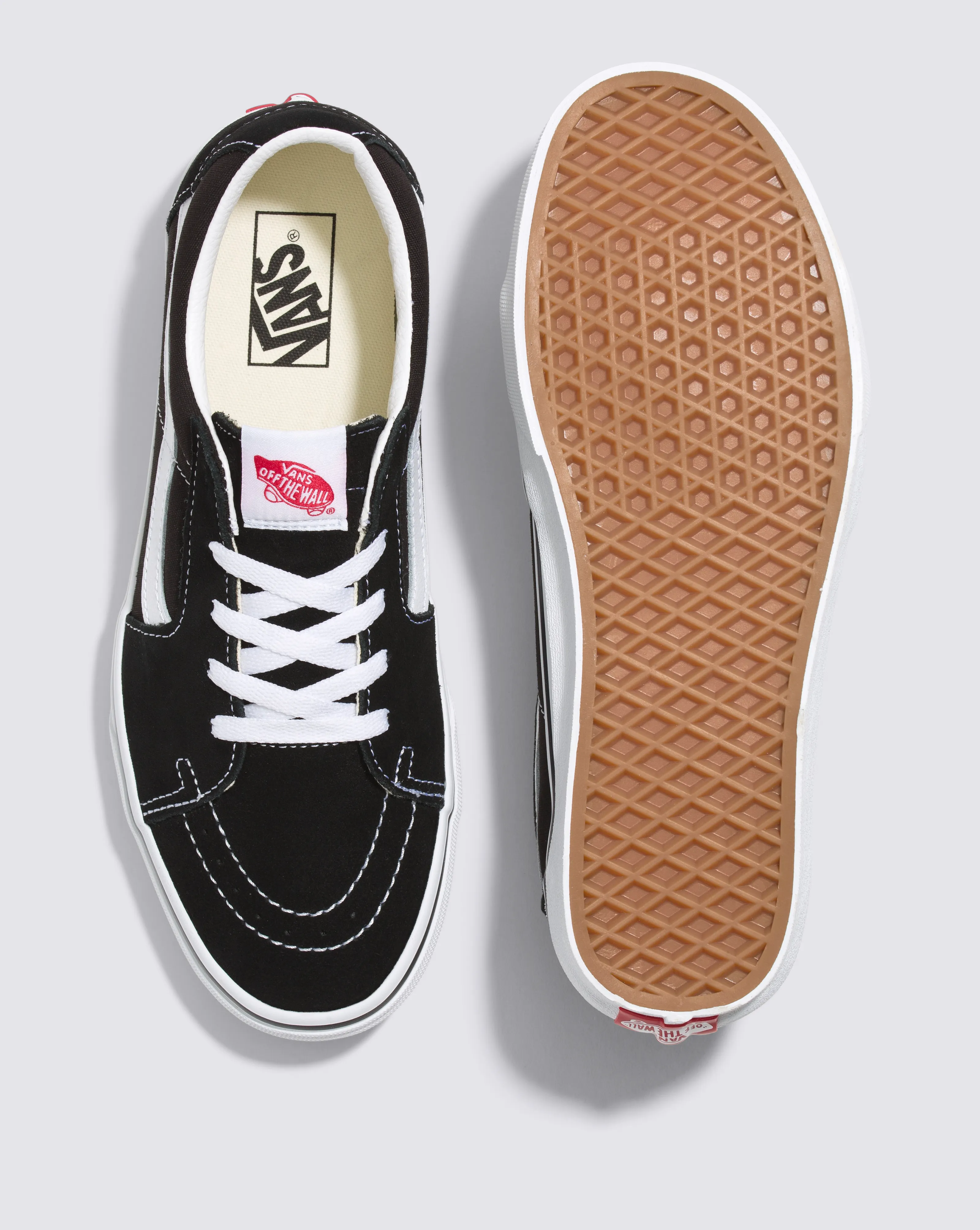 ZAPATILLAS SK8LOW BLACK/TRUE WHITE